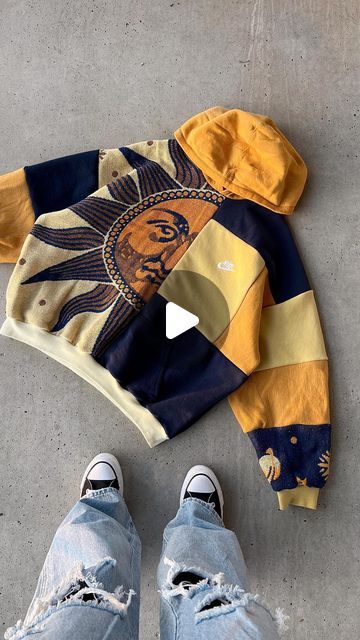 sustainable fashion designer ✄ on Instagram: "solar plexus hoodie 🌞💫  as you can see in the before clip, there was a stain on the outer part of the blanket right smack in the middle of the sun 😢, as well as a stain on the pocket of the nike hoodie. with a little reworking magic, both pieces were revived and turned into wearable art!! ☄️  i have to give a major shoutout to @greenwrld.co!  once i finished making this i realized i had basically recreated one of her designs 🫢 make sure to go follow her cuz she always inspires me 🫶🏼   next live bid: thursday jan 4, 8pm est 🌙 countdown on my story!!   follow @susoriginals for more 🪡🪡🪡  #upcycled #reworked #thriftflip" Hoodie Diy Upcycle, Sew A Hoodie, Outfits With Hoodies, Upcycled Hoodies, Upcycled Sweatshirt, Diy Hoodie, Upcycled Hoodie, Reworked Hoodie, Homemade Clothes