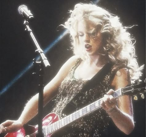 Ts Speak Now, Sparks Fly Taylor Swift, Speak Now Tour, I Love Taylor Swift, Taylor Swift Taylor Swift, Sparks Fly, Taylor Swift Speak Now, Speak Now, Taylor Swift Wallpaper