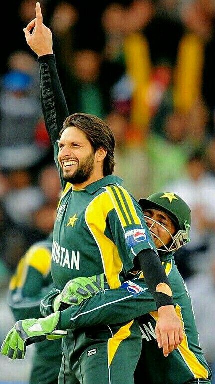 Shahid Afridi Hd Wallpaper, Virat Kohli Portrait Photography, Shahid Afridi, Melbourne Cricket Ground, Shahid Khan, Joker Images, Champions Trophy, Pakistan Cricket Team, Cricket Wallpapers