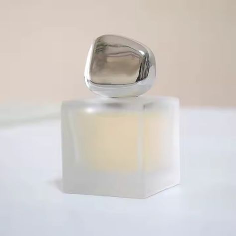 Wholesales Flat Square Frosted Perfume Bottle 30ml 50ml 100ml Luxury Crimp Mist Sprayer Bottle With Golden Cap - Buy Glass Perfume Bottle 50 Ml Perfume Bottle square Perfume Bottles Product on Alibaba.com Perfume Bottle Design, Sprayer Bottle, Glass Perfume Bottle, Bottle Design, Perfume Bottle, Frosted Glass, White Glass, Mist, Perfume Bottles