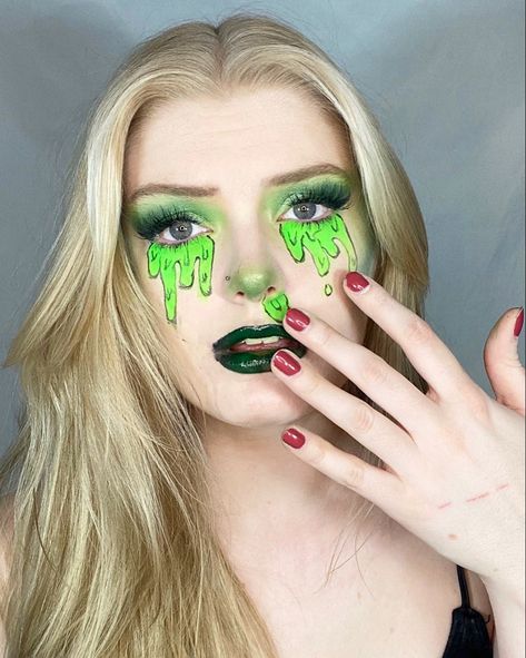 #makeupamurder #neonpigments #halloweenmakeup Toxic Waste Makeup, Toxic Waste, Halloween Makeup Looks, Happy Wednesday, Face Painting, Halloween Makeup, Carnival Face Paint, Makeup Tutorial, Halloween Face Makeup