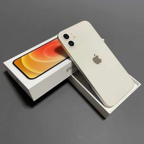 Iphone 12 White Unboxing, I Phone Photo, Iphone 12 Mini White, Iphone 12 White, Iphone 11 White, I Phone 12, Tumblr Phone Case, Ipad Lockscreen, Future Iphone