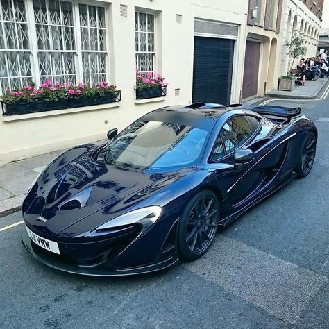 Dark Blue Sports Car, Blue Cars Luxury, Dark Blue Lamborghini, Blue Cars Aesthetic, Midnight Blue Car, Blue Luxury Car, Blue Sports Car, Navy Car, Blue Lamborghini