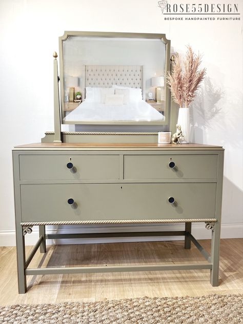 Olive painted antique dresser and mirror Painted Vintage Dresser With Mirror, Refurbished Dresser With Mirror, Antique Dresser With Mirror Makeover, Mirror Dresser Makeover, Olive Dresser, Dresser With Mirror Makeover, Repainted Dresser Ideas, Top Organization Ideas, Organize Dresser Top