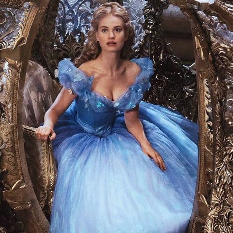 Cinderella Aesthetic, Cinderella Movie, Cinderella 2015, Cinderella Dresses, Lily James, Disney Princess Art, Princess Aesthetic, Princess Art, And Just Like That