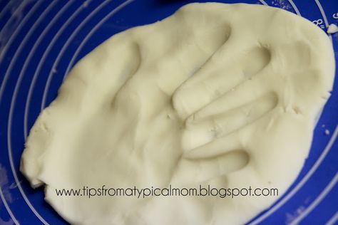 Better Than Salt Dough {Homemade Clay for Ornaments or Handprints} - Tips from a Typical Mom Better Than Salt Dough, Clay Handprint, Everyday Crafts, Vegetarian Cookies, Keepsake Crafts, Homemade Clay, Sensory Crafts, Dough Ornaments, Hand Prints