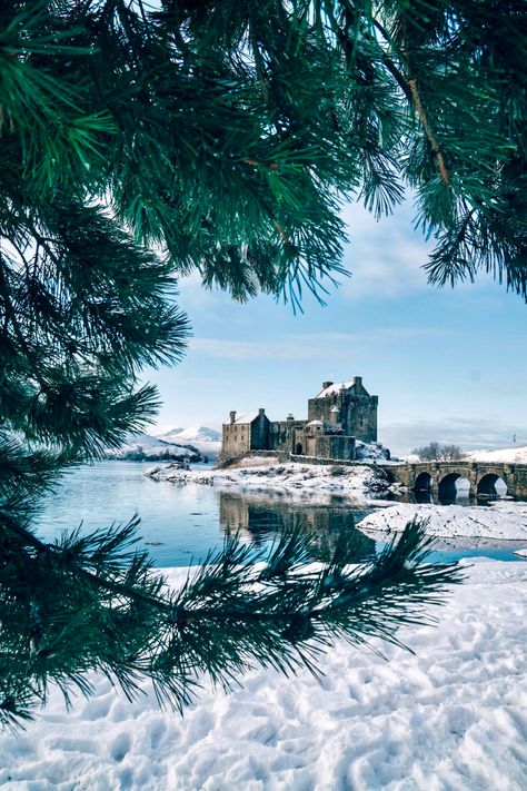 Scottish Christmas Aesthetic, Scottish Highlands Aesthetic, Scottish Highlands Winter, Scottish Aesthetic, Scottish Scenery, Highlands Castle, Christmas Castle, Scotland Aesthetic, Highland Fling