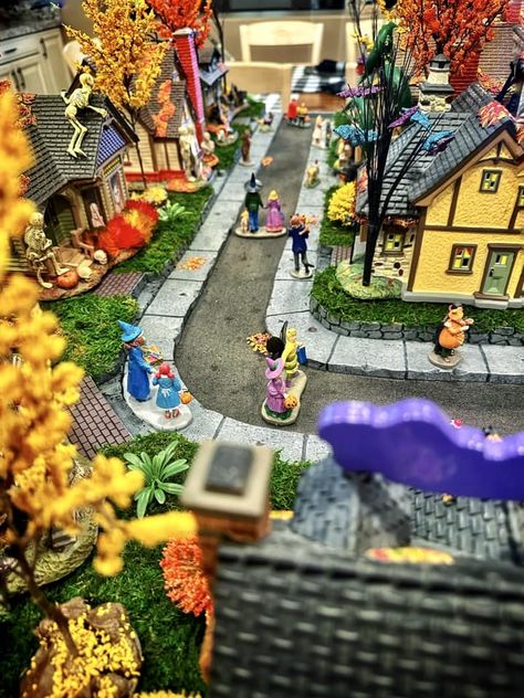 Halloween Miniature Village, Fall Village, Spooky Town Village, Autumn Village, Haunted Village, Mini Village, Halloween Village Display, Miniature Village, Village Ideas