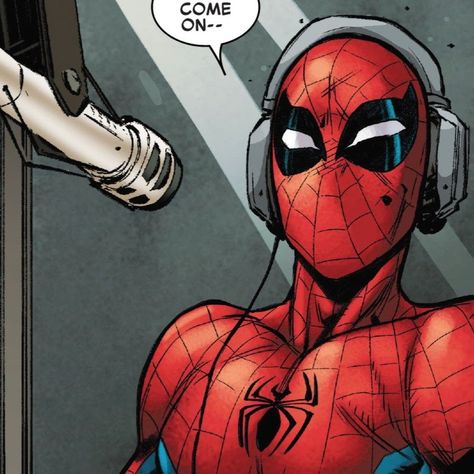 Spider Man With Headphones, Spider Man Headphones, Spiderman With Headphones, Silly Spiderman, Spiderman Music, Spiderman Pfp, Peter Spiderman, Deadpool And Spiderman, Spiderman 3