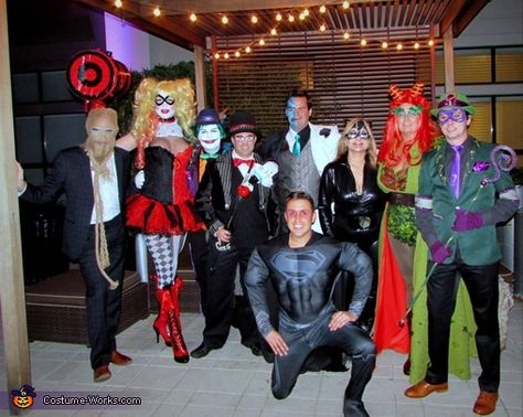 Group Villain Costumes, Héros And Villians Costume, Joker Suicidé Squad Costume Female, Joker Suide Squad Film Costume, Incredibles Costume, Halloween Costumes 2014, Cute Group Halloween Costumes, Arkham City, Costume Works