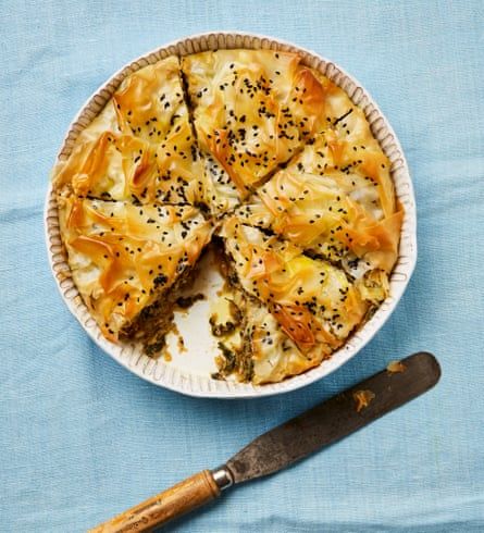 Meera Sodha's vegan recipe for leek, cabbage and spinach filo pie | Vegan food and drink | The Guardian Cabbage And Spinach, Spinach Filo, Filo Pie, Green Pie, Meera Sodha, Spinach Pie, Filo Pastry, No Bake Pies, Vegan Recipe