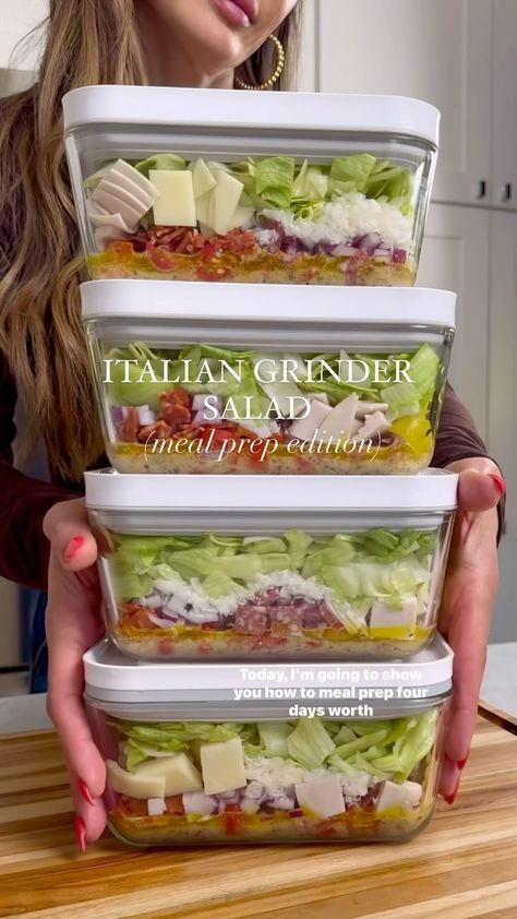 Nicole Keshishian Modic | KALEJUNKIE® | @kalejunkie ITALIAN GRINDER SALAD, MEAL PREP EDITION! Did you know that you can meal prep salads that use lettuce as an ingredient, without… | Instagram Immunity Cubes, Italian Grinder Salad, Meal Prep Salads, Sushi Cups, Italian Grinder, Grinder Salad, Small Lunch, Summertime Salads, Chicken Life