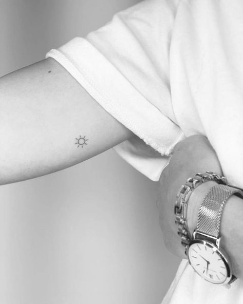 Small Minimalist Sun Tattoo, Minimalist Tattoos On Arm, Subtle Sun Tattoo, 3 Suns Tattoo, Mini Tats Sun, Small Arms Tattoos, Small Tattoos Inside Arm, Beautiful Minimalist Tattoo, Minimalist Summer Tattoo