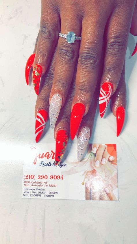 Christmas Stilleto Nails, Pointed Nail Designs, Stilleto Nails Designs, Hand Candy, Shellac Nails, Nail Color, Nails Designs, Stiletto Nails, Red Nails