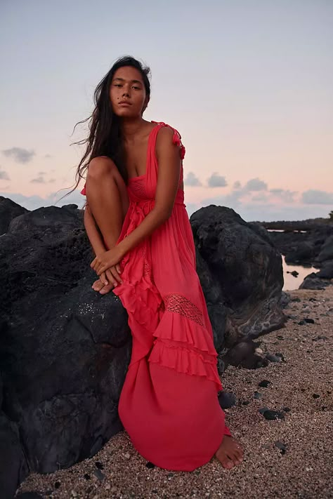 Santa Maria Maxi Dress | Free People Senior Pictures Dresses, Watermelon Wedge, Comfortable Maxi Dresses, Long Flowy Dress, Skirt Crochet, Bohemian Style Clothing, Boho Style Outfits, Boho Summer Dresses, Photoshoot Dress