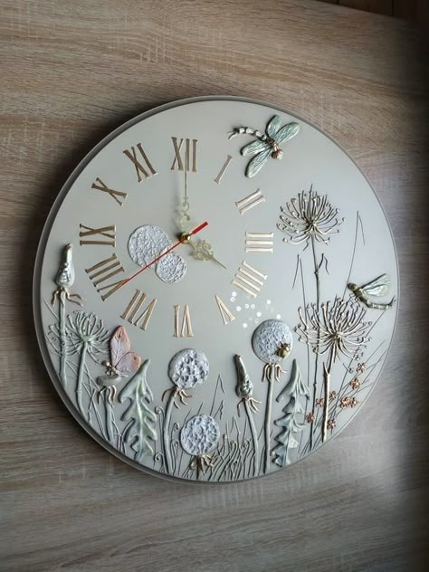 Ceramic Clock Ideas, Clay Clock Ideas, Clay Clock, Intermediate Acrylic Painting, Eating Room, Ceramic Clock, Cheap Canvas Prints, Sculpture Art Projects, Cheap Canvas