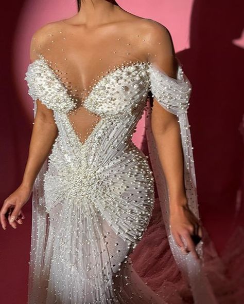 Trumpet Vs Mermaid Dress, Wedding Dresses Extravagant, Lena Berisha, Off Shoulder Wedding Gown, Custom Made Dresses, Beaded Wedding Gowns, Red Cups, Dream Wedding Ideas Dresses, Prom Dress Inspiration