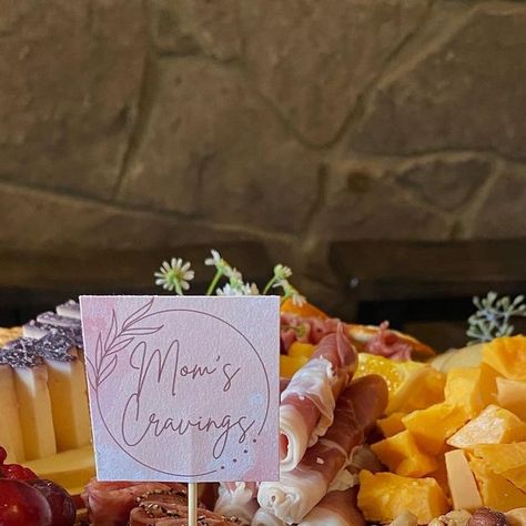 Char & Bar on Instagram: "It was so fun to work with our customer to incorporate this mom-to-be’s cravings into the board for her baby shower! 🍊🌼🍓🧀🌸 • Featured here is our 4 ft long Mega Board! This is a great option if you are having an event around 20-25 people." Moms Cravings Table, Baby Shower Cravings Table, November Baby Shower, November Baby, Bee Theme, Baby Fever, Wedding Shower, To Work, Bee