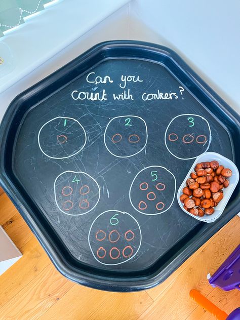 Number Recognition Tuff Tray, Counting Tuff Tray Ideas, Number Tuff Tray Ideas, Eyfs Maths Tuff Tray Ideas, Simple Tuff Tray Ideas Toddlers, Simple Tuff Tray Ideas, Maths Tuff Tray Ideas, Circle Math Activities, Pre Schooler Activities Ideas