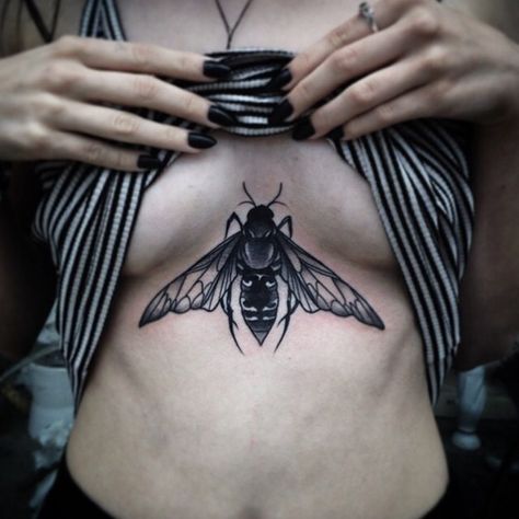 Bug tattoo Hand Hart, Torso Tattoos, Insect Tattoo, Bug Tattoo, Moth Tattoo, Sternum Tattoo, B Tattoo, Modern Tattoos, Simplistic Tattoos