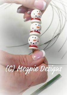 Christmas Fimo, Beaded Snowman, Snowman Ideas, Snowmen Crafts, Christmas Snowmen, Snow People, Snowman Ornament, Ornament Ideas, Ornament Tutorial