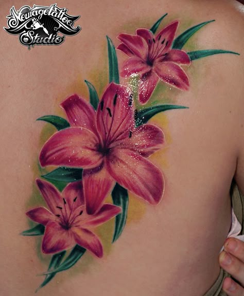 Kataleya Flower Tattoo, Flower Tattoo Stencil, Stargazer Lily Tattoo, Tropical Flower Tattoos, Colorful Flower Tattoo, Plumeria Tattoo, Lillies Tattoo, Lily Tattoo Design, Lily Flower Tattoos