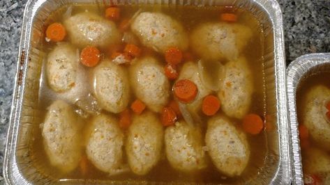 Gefilte Fish Recipe Homemade, Passover 2024, Shabbat Dinner Recipes, Passover Recipes Dinner, Gefilte Fish Recipe, Jewish Dishes, Passover Food, Jewish Kitchen, Passover Meal