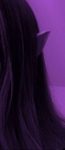 Purple Elf Aesthetic, Dark Purple Hair Aesthetic, Purple Elf, Purple Alien, Purple Goth, Light Purple Hair, Dark Purple Hair, The Mimic, Female Elf