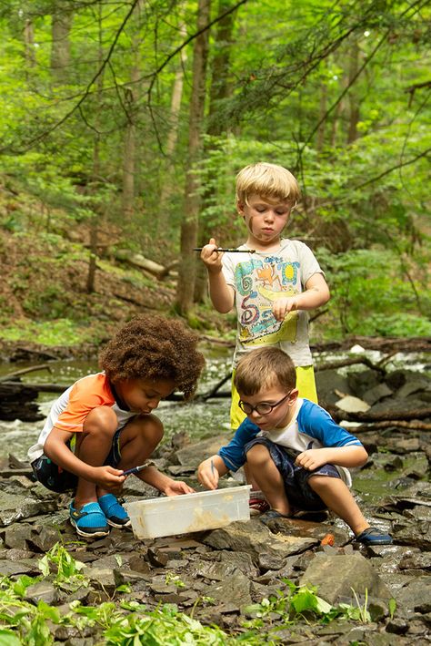 Young children learn naturally when allowed to explore and discover, manipulate and practice newly acquired skills through play. Play is not trivial, it's children's tool for growth. Read this short piece by Dr Stella Louis and Dr Sacha Powell for some insights from the founder of the first kindergarten, Friedrich Froebel. Kids Playing Outside Aesthetic, Children Playing Photography, Kids In Nature, Creative Play Ideas, Kids Playing Outside, Nature Kindergarten, Visuell Identitet, Child Playing, Kindergarten Skills