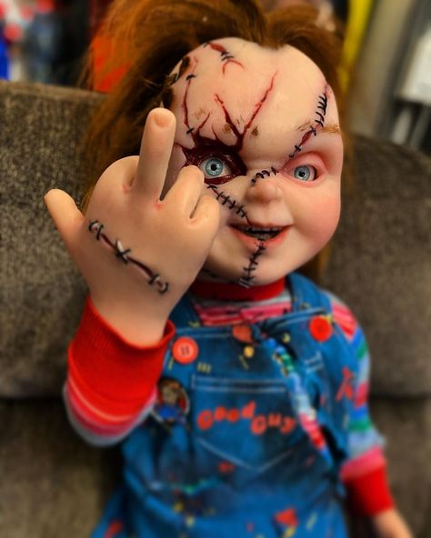 GoodGuyPrime on Instagram: “Chucky says 1 more day for @syfy Chucky Series 😈😈 Head and hands by @killer_armour . . . #goodguyprime #goodguys #goodguydoll #chucky #…” Chucky Tattoo, Chucky And Tiffany, Chucky Movies, Chucky Horror Movie, Chucky Tiffany, Good Guy Doll, Chucky Doll, Scary Movie Characters, Bride Of Chucky