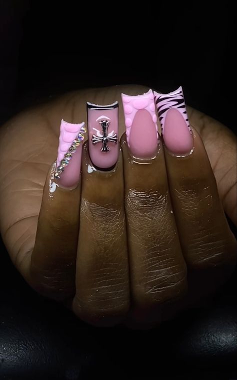 Strengthen Nails, Nail Beds, Hard Nails, Drip Nails, Nails Today, Colored Acrylic Nails, French Tip Acrylic Nails, Girly Acrylic Nails, Short Square Acrylic Nails