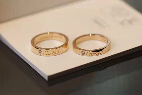 Wedding Ring Name Design, Couple Ring Design Gold Engagement, Engagement Ring With Name Gold, Couple Wedding Rings With Names, Engagement Rings Couple Name, Simple Engagement Rings Gold Indian Couple, Engagement Rings With Name, Engagement Rings Couple Gold Indian, Engagement Name Rings Gold