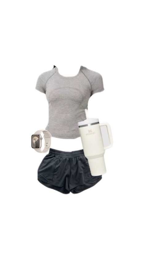 workout outfit Swiftly Tech Outfit, Tech Outfit, Cute Workout Outfits, Swiftly Tech, Workout Outfit, Apple Watch, Cute Outfits, Water Bottle, Water