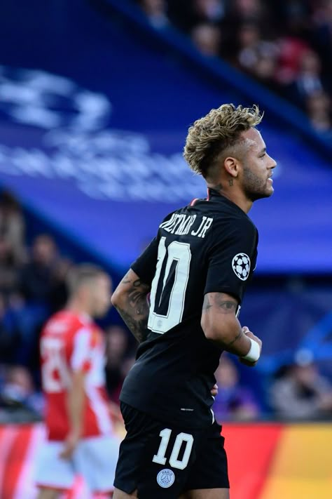 Neymar Jr #10 of PSG during the UEFA Champions' League football match Paris Saint Germain (PSG) against Red Star Belgrade at the Parc des Princes stadium in Paris on October 3, 2018. (Photo by Julien Mattia/NurPhoto via Getty Images) Hairstyle Neymar, Neymar Jr 10, Neymar Jr Hairstyle, Neymar Psg, Champions League Football, Cr7 Messi, Neymar Jr Wallpapers, Messi Neymar, Neymar Football