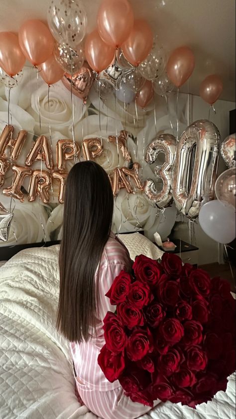 Bedroom Ideas For Her, 25th Birthday Ideas For Her, Romantic Bedroom Decor Ideas, Romantic Bedroom Ideas, 30th Birthday Ideas For Women, Birthday Balloons Pictures, 21st Bday Ideas, Happy 25th Birthday, Romantic Bedroom Decor