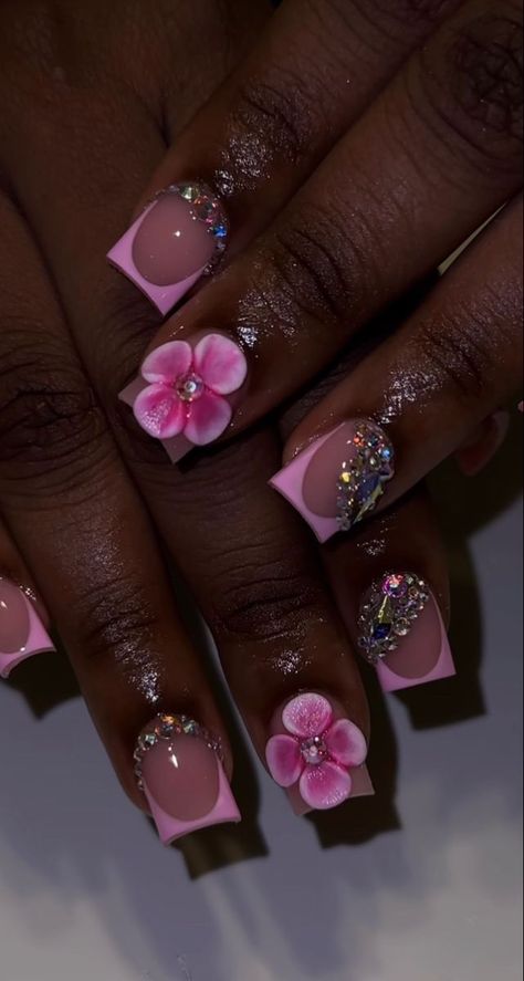 Nail the Summer Look: May Nail Ideas for 2024 Short Nail Ideas Birthday, Cute Short Nails Flowers, Short Nail Designs Birthday Ideas, Rinstone Nails Acrylic Short, Cute Short Nails With Rhinestones, Short Acrylic Nails Designs 3d Flower, Cute Short Flower Nails, Klaws Nails Acrylic Short, Short Birthday Nails Pink