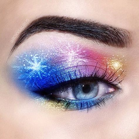 Fireworks makeup from twitter Fireworks Aesthetic Wallpaper, Fireworks Makeup, Firework Makeup, Fireworks Wallpaper Iphone, Fireworks Photography Sparklers, 4th Of July Makeup Looks, Firework Tattoo, Firework Gender Reveal, Dogs And Fireworks