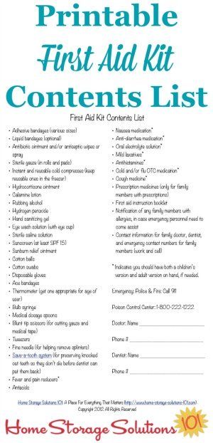 Free printable first aid kit contents list with what you need in your home for minor emergencies and injuries {on Home Storage Solutions 101} Eye Wash Solution, First Aid Kit Checklist, First Aid Kit Contents, Diy First Aid Kit, Household Notebook, First Aid Tips, Emergency First Aid, Survival Quotes, Emergency Preparedness Kit