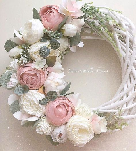 Dekoratívne Vence, Floral Door Wreaths, Wedding Doors, Easy Diy Wreaths, Diy Spring Wreath, Pink Wreath, Door Wreaths Diy, Spring Door Wreaths, Wedding Wreaths