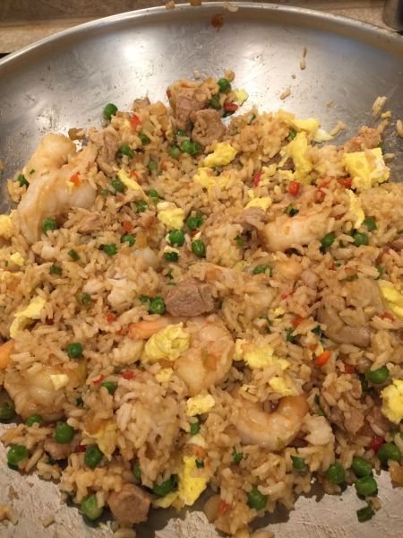 Combination Fried Rice, Chinese Vegetables, Arroz Frito, Poached Chicken, Fried Rice Recipe, Mixed Vegetables, Rice Recipe, Cooking Meat, Sriracha