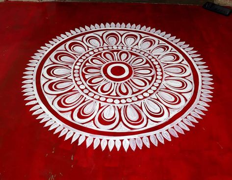 Aipan Art Borders, Alpona Rangoli Design, Alpona Design Drawing, Aipan Design For Deli, Colourful Alpona, Simple Alpona Design Bengali, Diwali Alpona, Alpona Painting, Alpana Art