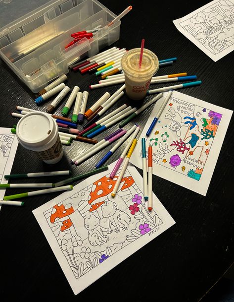 Coloring Date Aesthetic, Coloring Astethic, Adult Coloring Aesthetic, Coloring Date Night, Art Date Ideas With Friends, Painting Activities With Friends, Paint Date With Friends, Painting Dates With Friends, Coloring Book Aesthetic