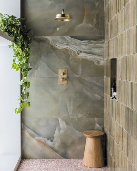 Large Tile Bathroom, Large Shower Tile, Modern Bathroom Trends, Stone Shower, Natural Bathroom, Master Shower, Large Format Tile, Bathroom Trends, Green Bathroom