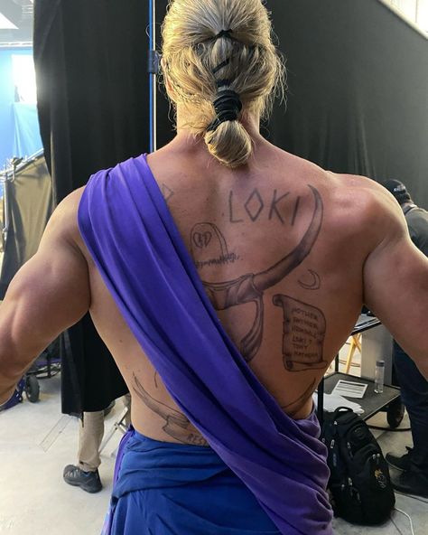 Loki Tattoo, Thor Tattoo, Thor Love And Thunder, Chris Hemsworth Thor, Love And Thunder, Guys Night, Marvel Tv, Casting Pics, Arte Dc Comics