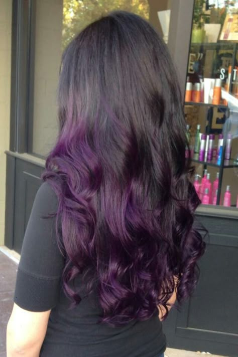 Love this! Purple Hair Gradient, Purple Gradient Hair, Purple Hair Color Ombre, Pravana Vivids, Purple Ombre Hair, Dark Purple Hair, Purple Highlights, Bright Hair Colors, Ombre Brown