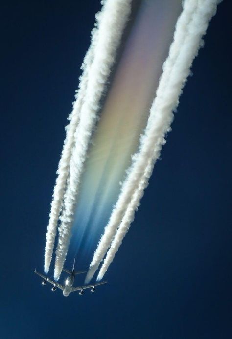 'Cause I'm leaving on a jet plane, don't know when I'll be back again.’ ♫ pic.twitter.com/atzxJiSwSd #AvGeek #PilotsLife #CrewLife #FlyLife Photo Avion, Wow Photo, Black Hollywood, Commercial Aircraft, Jet Plane, Ex Machina, Media Platform, White Photography, Black And White Photography