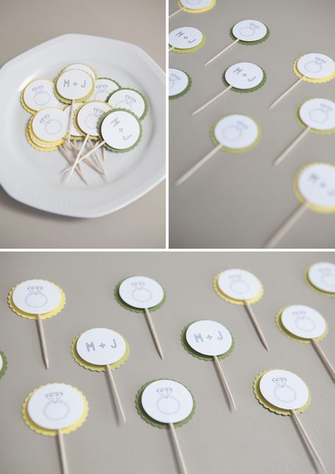 Diy Wedding Cupcakes, Diy Gifts Last Minute, Personalised Cupcakes, Wedding Cupcake Toppers, Diy Wedding Cake, Catering Desserts, Diy Cupcakes, Wedding Cake Flavors, Cocktail Picks