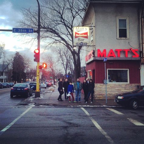 Matt's Bar. Home of the Juicy Lucy. Minneapolis, MN Minneapolis Aesthetic, Minnesota Aesthetic, Travel Minnesota, Fan Aesthetic, Feeling Minnesota, Minnesota Life, Minnesota Photography, Minnesota Historical Society, Gull Lake