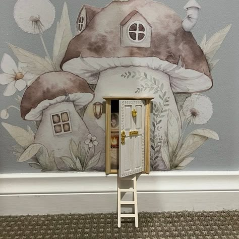 AidaZamora - Etsy Mouse House, Deco Rose, Nursery Room Design, Baby Room Inspiration, Fabric Wall Decals, Nursery Room Inspiration, Mushroom House, Nursery Baby Room, House Wall