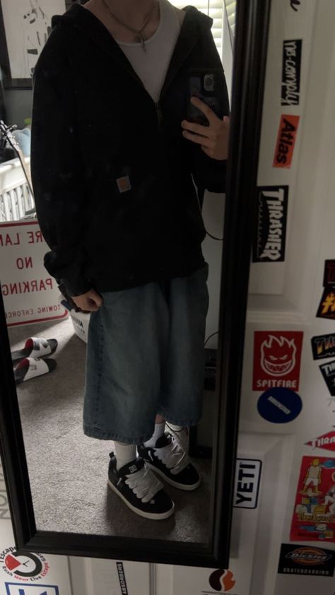 Baggy Fits Aesthetic Men, Losercore Outfits Men, Skater Fashion Aesthetic, Skaterboy Aesthetic Outfits, Male Manipulator Outfits, Loser Core Outfits, Grunge Skater Boy, Baggy Style Men, Baggy Clothes Outfit Men